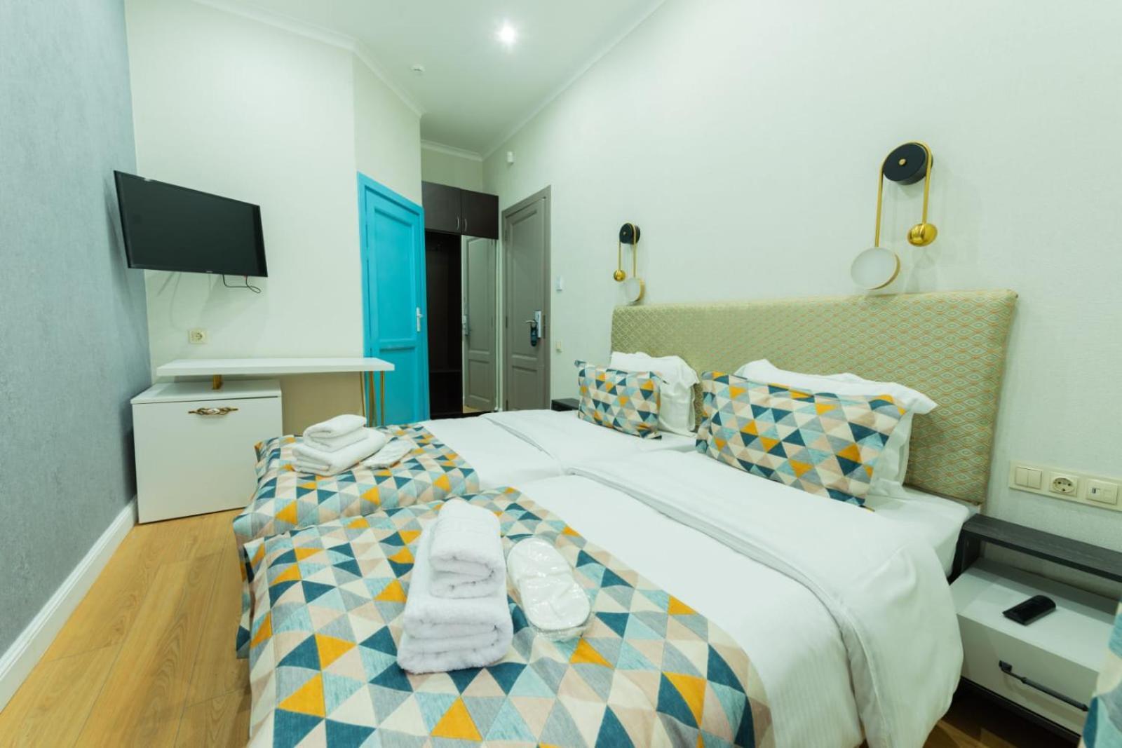 Marita Hotel Tiflis Dış mekan fotoğraf