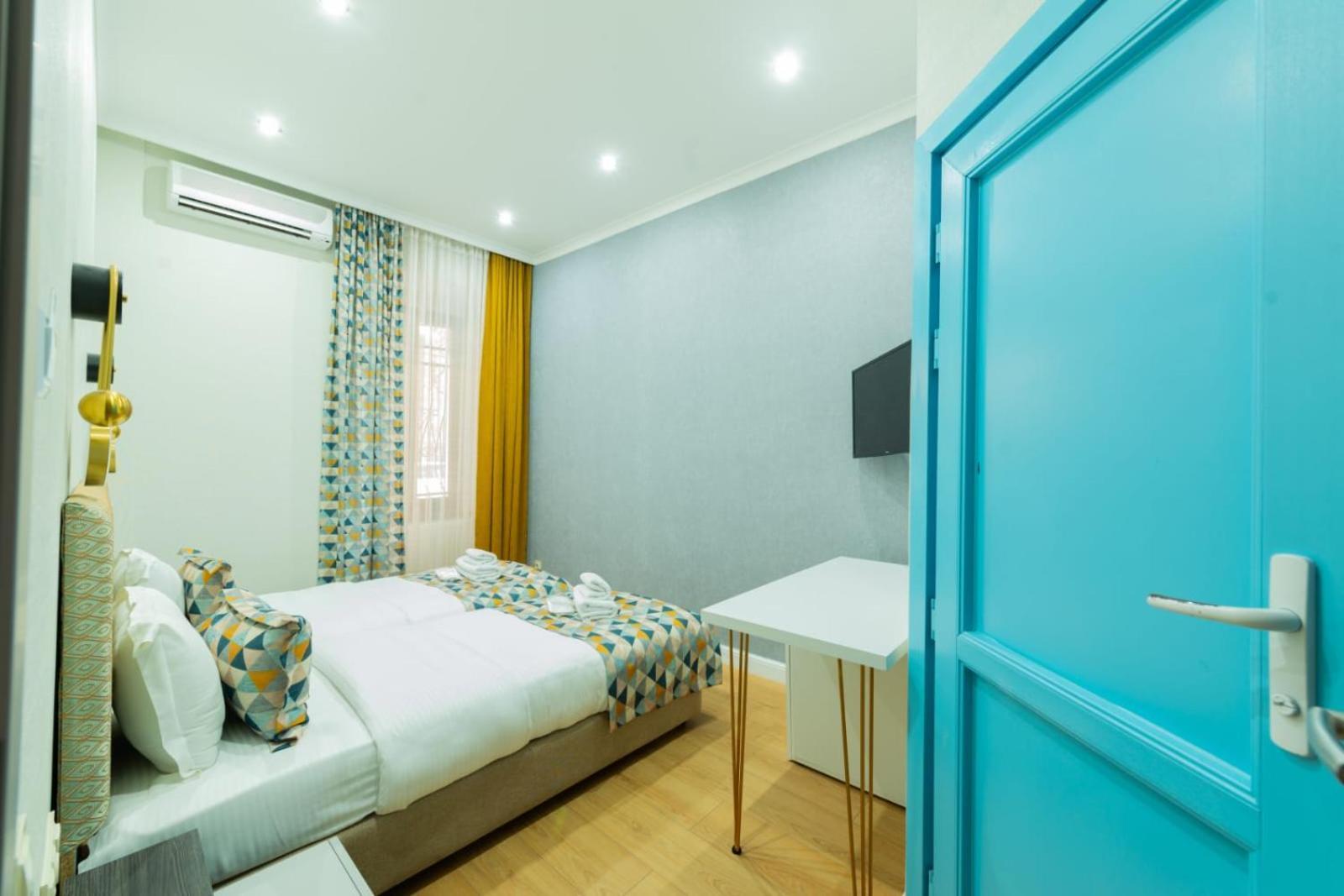 Marita Hotel Tiflis Dış mekan fotoğraf